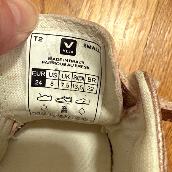 Veja Kids Sneakers in Pink and Tan - Picture 6 of 8